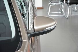 2014款大众宝来1.6L自动舒适型