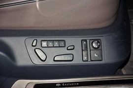 2012款大众辉腾3.6L尊享定制型