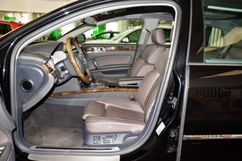 2012款大众辉腾3.6L尊享定制型
