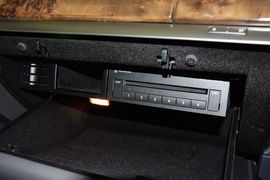 2012款大众辉腾3.6L尊享定制型