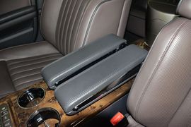 2012款大众辉腾3.6L尊享定制型