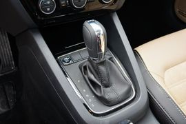 2015款大众速腾230TSI