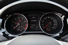 2015款大众速腾230TSI