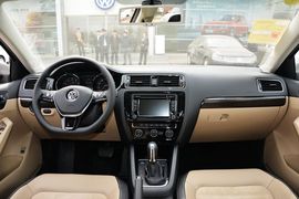 2015款大众速腾230TSI