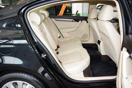 2015款大众迈腾1.8TSI领先型