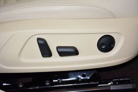 2015款大众迈腾1.8TSI领先型