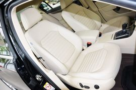 2015款大众迈腾1.8TSI领先型