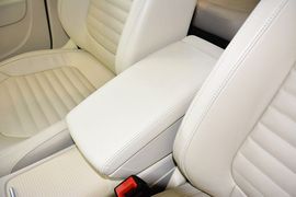 2015款大众迈腾1.8TSI领先型