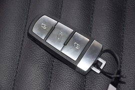 2015款大众迈腾1.8TSI领先型