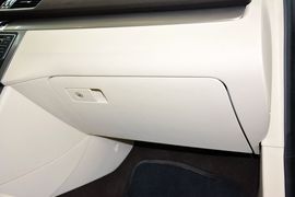 2015款大众迈腾1.8TSI领先型