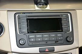 2015款大众迈腾1.8TSI领先型