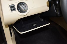 2015款大众迈腾1.8TSI领先型