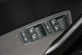 2015款大众捷达1.4L手动舒适型