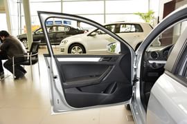 2015款大众捷达1.4L手动舒适型