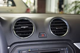 2015款大众捷达1.4L手动舒适型
