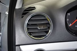 2015款大众捷达1.4L手动舒适型