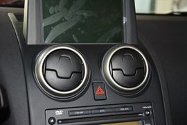 2015款日产逍客2.0XV