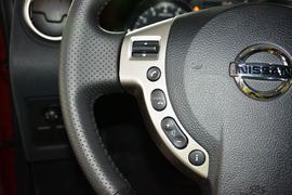 2015款日产逍客2.0XV
