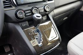 2015款马自达8