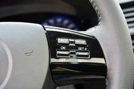 2015款马自达8