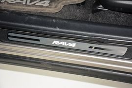 2015款丰田RAV4