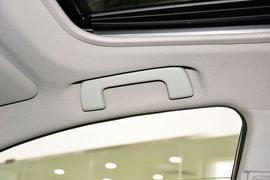 2015款丰田RAV4