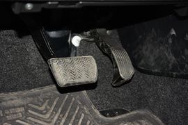 2015款丰田RAV4
