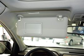 2015款丰田RAV4