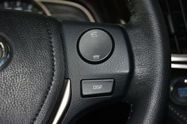 2015款丰田RAV4