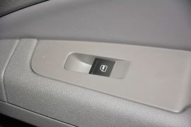 2014款斯柯达速派1.8TSI手动名仕版