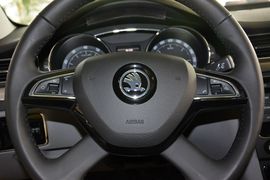2014款斯柯达速派1.8TSI手动名仕版