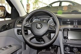 2014款斯柯达速派1.8TSI手动名仕版