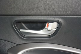 2013款现代全新胜达2.4L自动四驱智能型