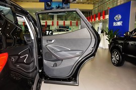 2013款现代全新胜达2.4L自动四驱智能型