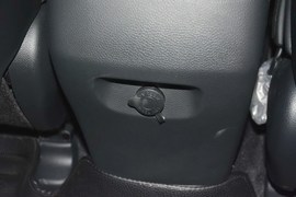 2013款现代全新胜达2.4L自动四驱智能型