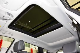 2013款现代全新胜达2.4L自动四驱智能型