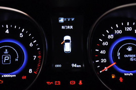 2013款现代全新胜达2.4L自动四驱智能型