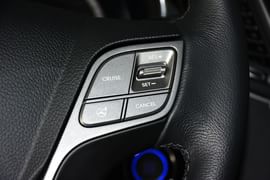 2013款现代全新胜达2.4L自动四驱智能型