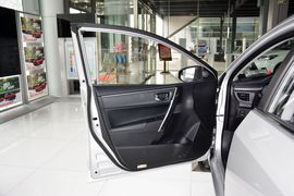 2014款丰田卡罗拉1.6L