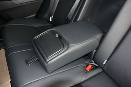 2014款丰田卡罗拉1.6L