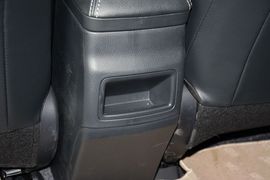 2014款丰田卡罗拉1.6L