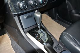 2014款丰田卡罗拉1.6L