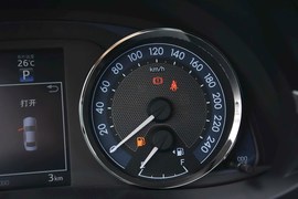 2014款丰田卡罗拉1.6L
