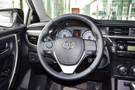   2014款丰田卡罗拉1.6L GL-i真皮版 CVT