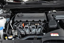 2013款起亚凯尊2.4L精英型