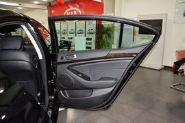 2013款起亚凯尊2.4L精英型