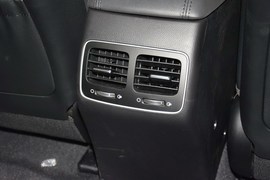 2013款起亚凯尊2.4L精英型