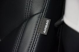 2013款起亚凯尊2.4L精英型