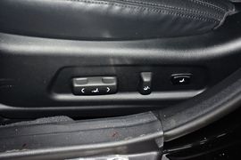 2013款起亚凯尊2.4L精英型