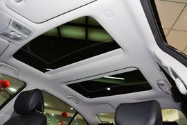 2013款起亚凯尊2.4L精英型
